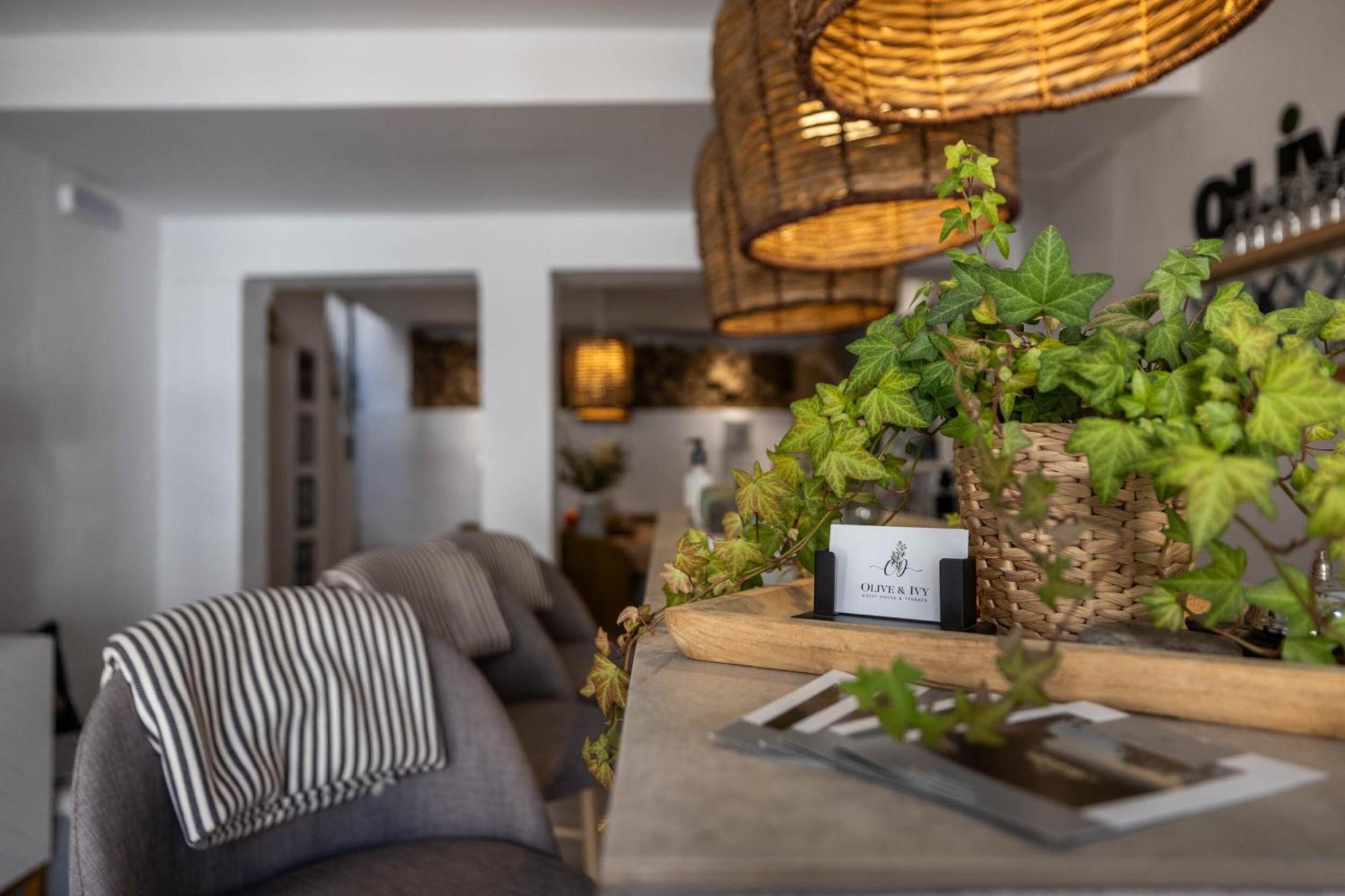 Olive & Ivy Guesthouse Canillas de Aceituno Exteriör bild